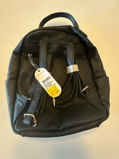 Mochila negra con detalles grises - miniatura 4