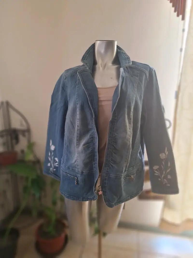 Chaqueta de mezclilla bordada - 6