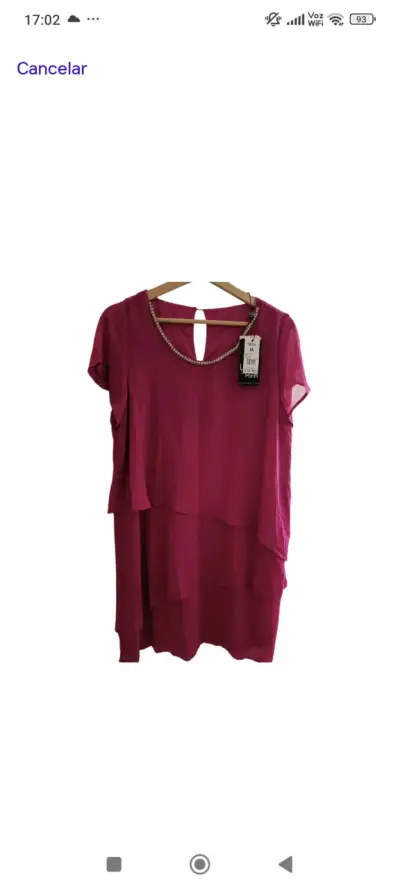 Vestido fucsia con brillantes - miniatura 1