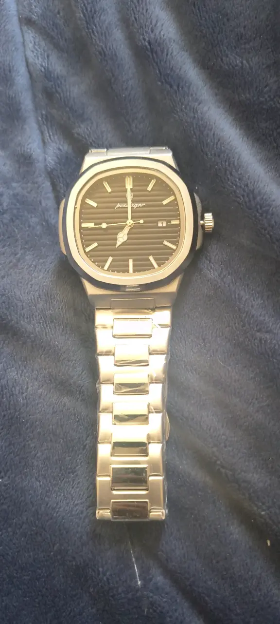 Reloj de pulsera metálico - 1
