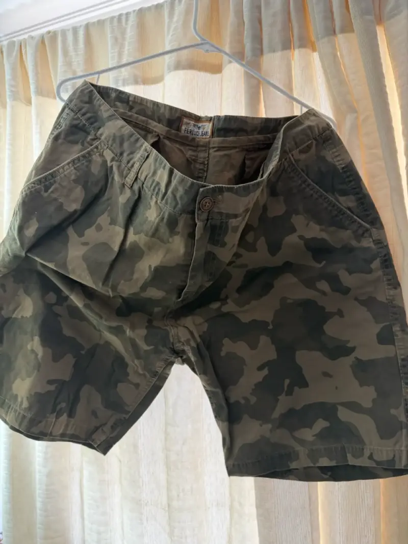 Shorts camuflaje verde