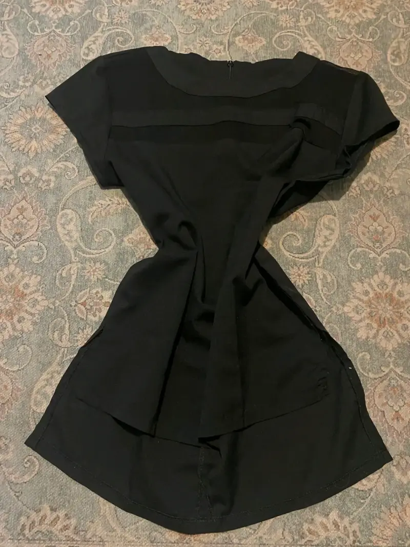 Blusa azul con encaje - 3
