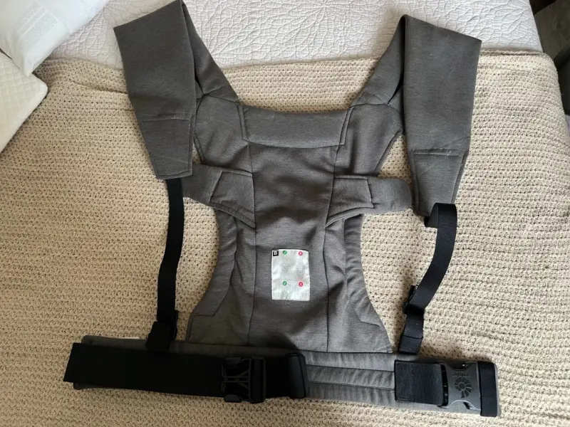 Portabebés Ergobaby gris - 3
