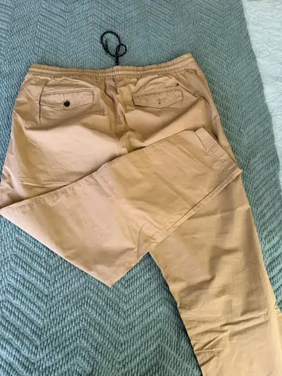 Pantalón cargo beige - miniatura 3