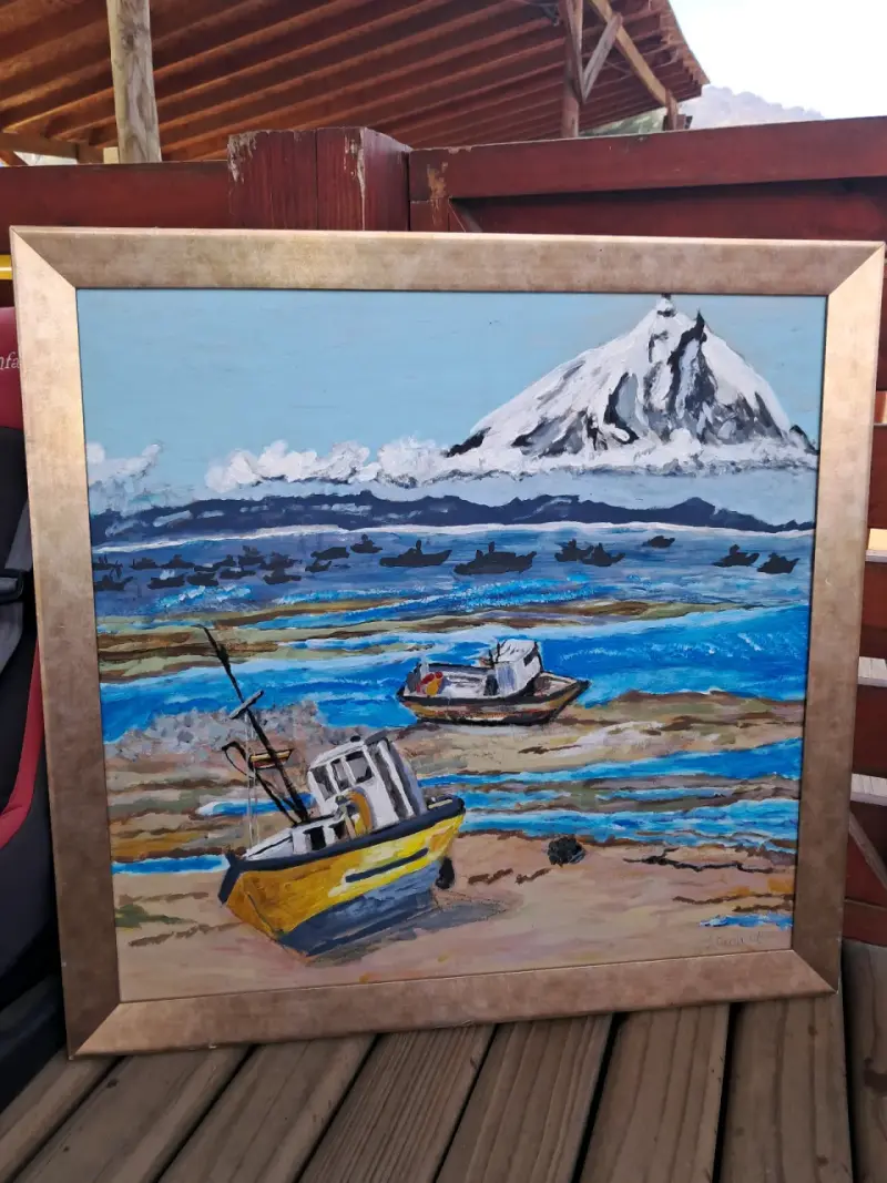 Cuadro paisaje con barcos y montaña - 2