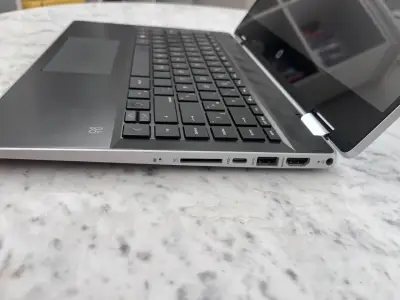 Notebook HP gris en buen estado - miniatura 6