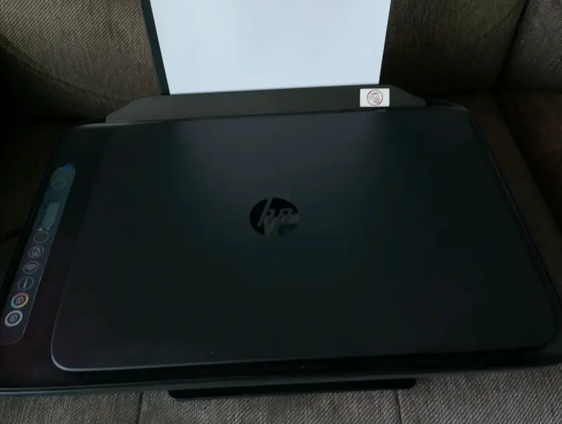 Laptop HP plateada 15 pulgadas - 3