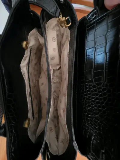 Cartera negra Guess original - miniatura 4