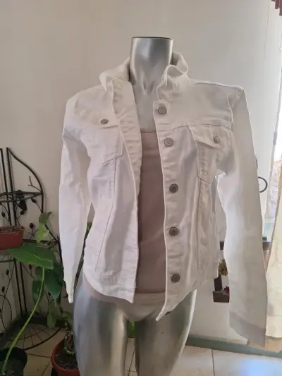 Chaqueta de mezclilla blanca - miniatura 1