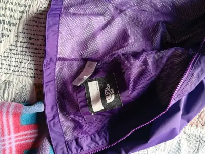 Chaqueta morada North Face  XS niña - miniatura 6