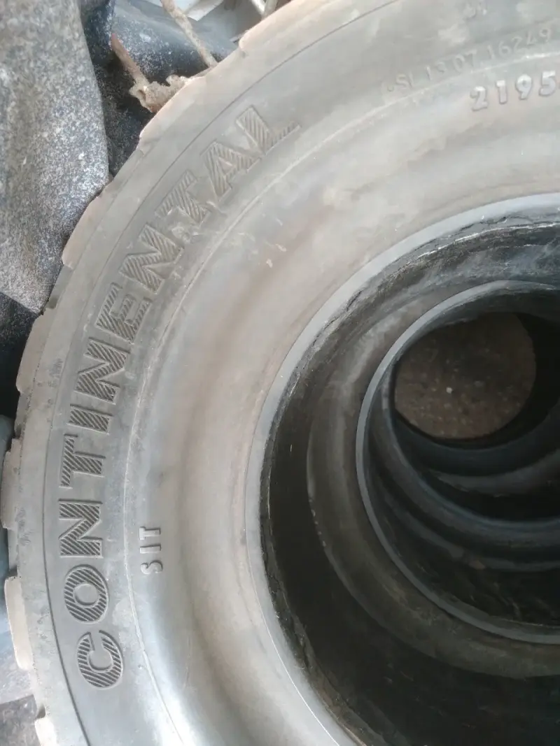 Neumático agrícola usado para grua horquilla - 4