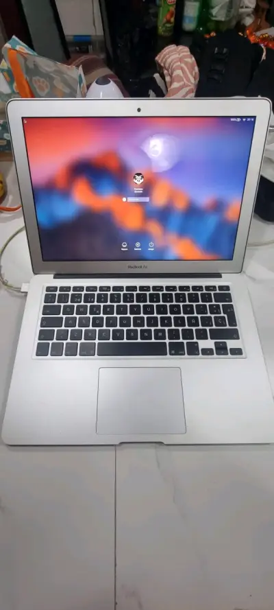 MacBook Air 13 2015 - miniatura 1