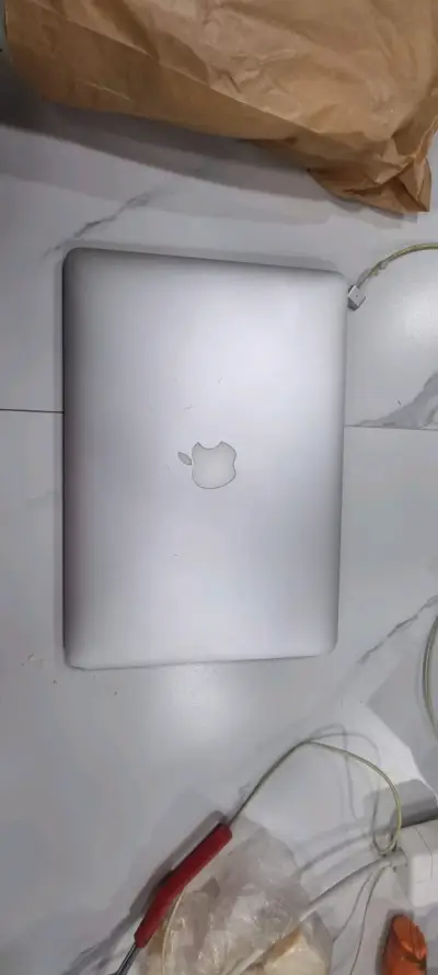 MacBook Air 13 2015 - miniatura 4