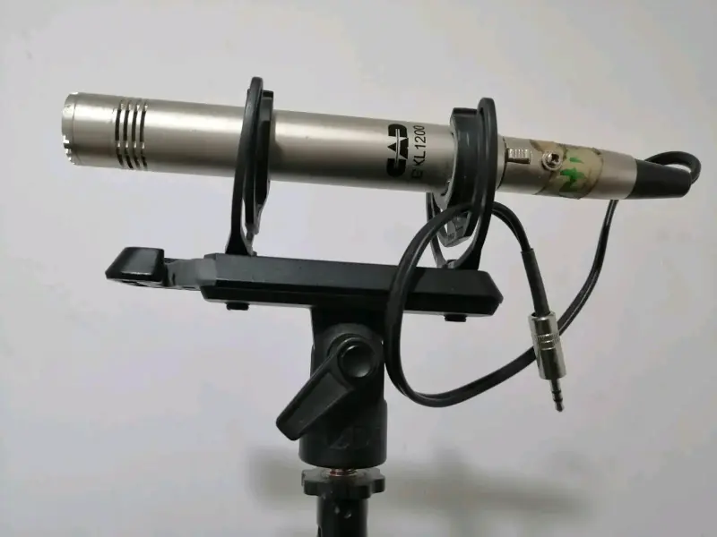 Micrófono condensador CAD GXL 1200 con soport RODE - 1