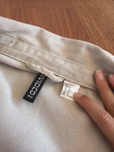 Chaquetas beige estilo casual - miniatura 3