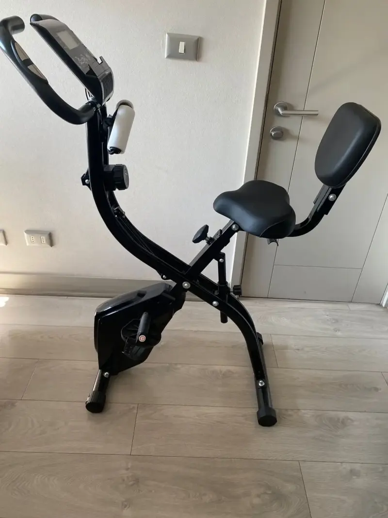 Bicicleta estática con monitor LCD - 5