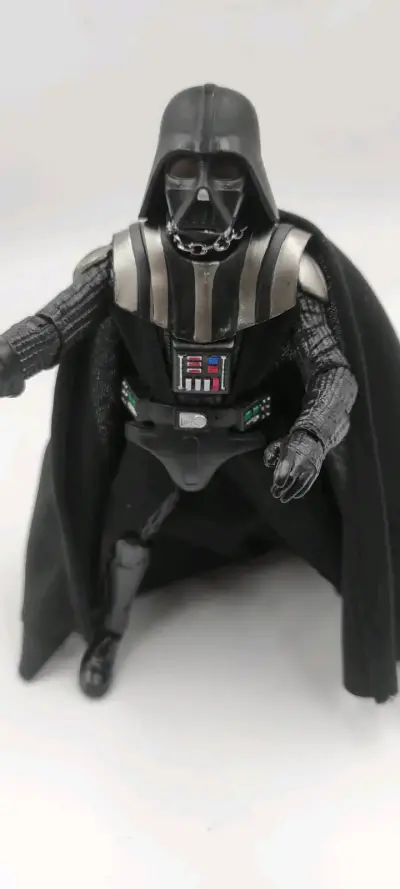 Figura de acción Darth Vader Star wars black serie - miniatura 3