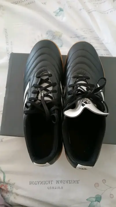 Zapatillas negras deportivas adidas - miniatura 2
