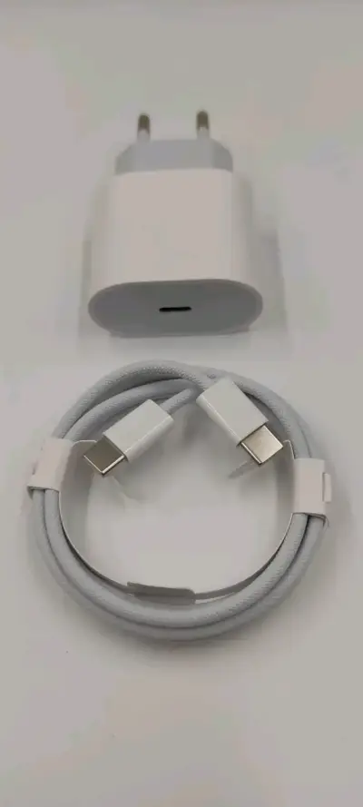 Cargador USB-C iPhone 17 / 16 /15 35w carga rapida - miniatura 4