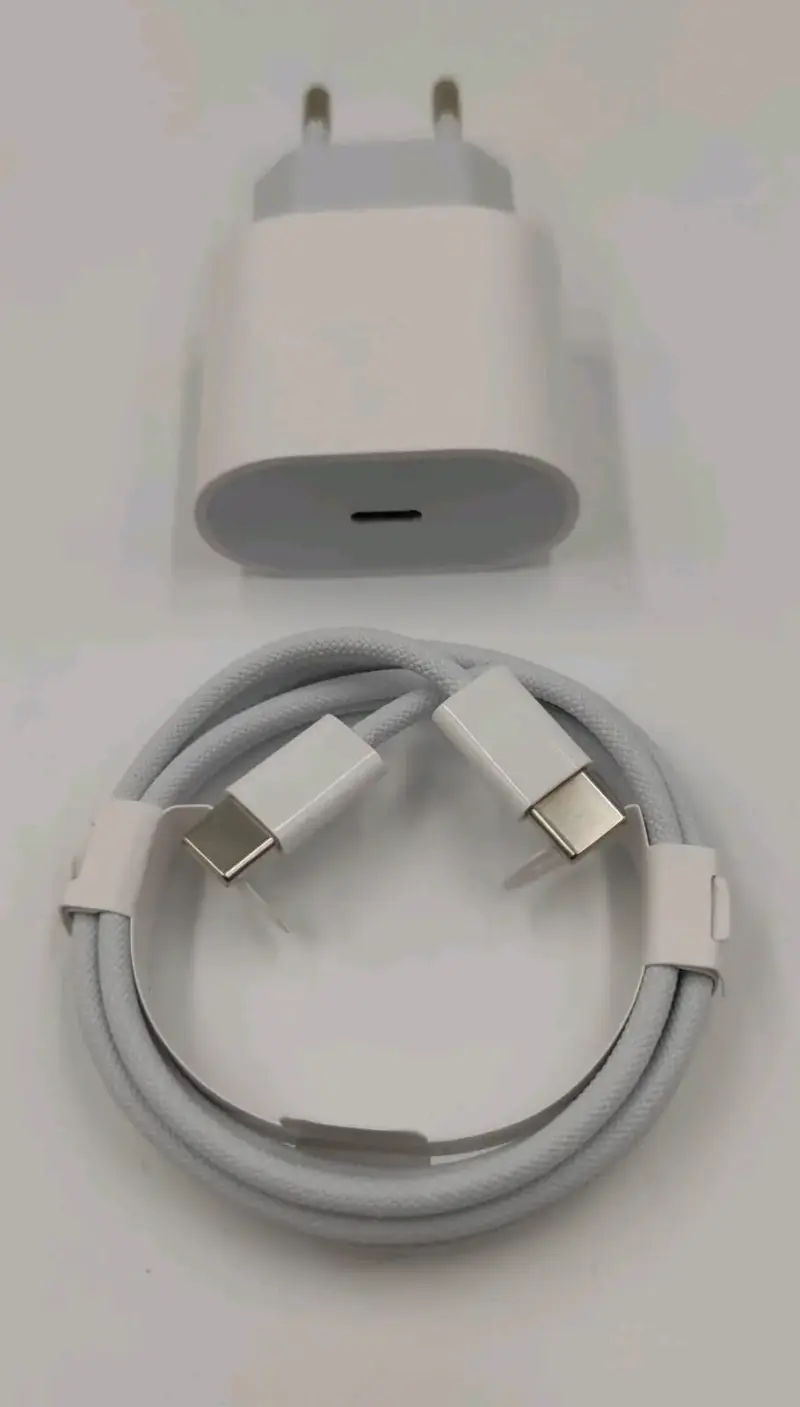 Cargador USB-C iPhone 17 / 16 /15 35w carga rapida - 5