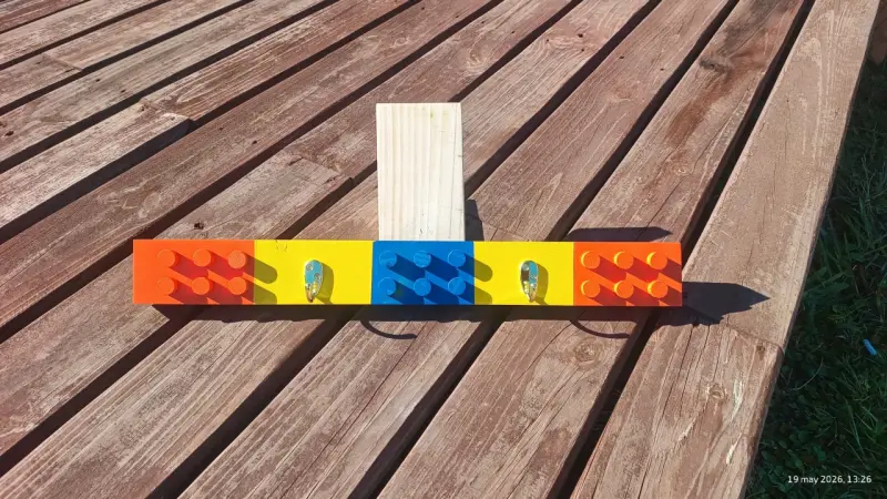 Colgador de pared colores vibrantes - 1