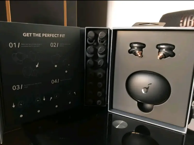 Audífonos Soundcore Liberty 3 Pro - 2