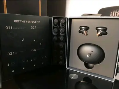 Audífonos Soundcore Liberty 3 Pro - miniatura 2