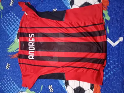 Camiseta fútbol AC Milan roja - miniatura 4
