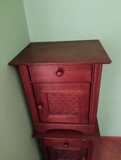 Velador de madera oscuro - miniatura 1