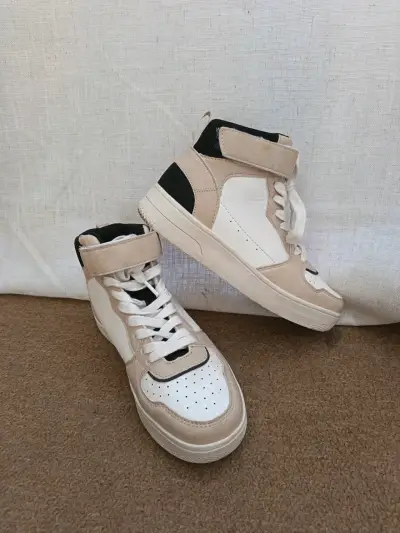Zapatillas altas beige unisex N°35 Sybilla - miniatura 3
