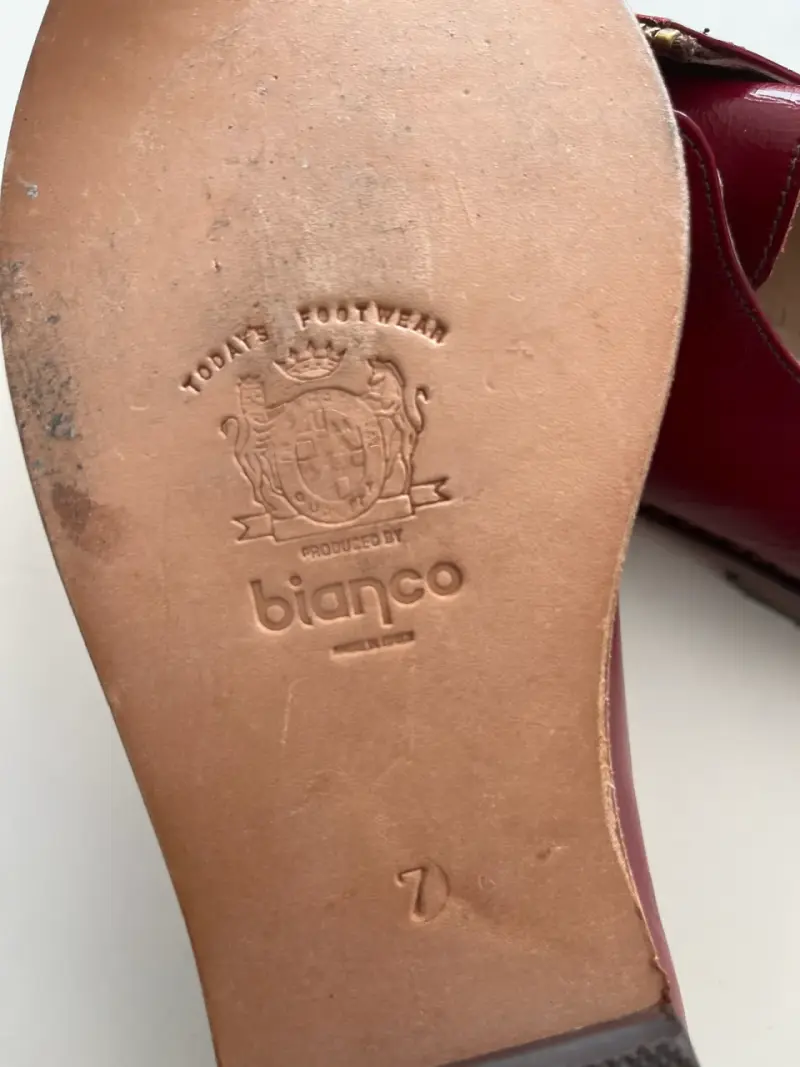 Zapatos rojos con cierre marca Bianco - 5