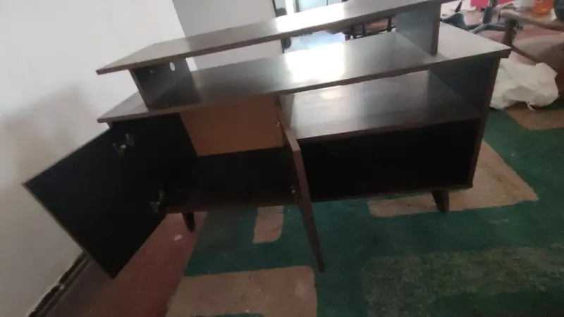 Mueble de TV marrón