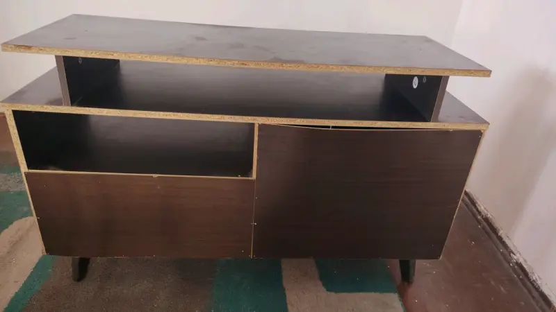 Mueble de TV marrón - 2