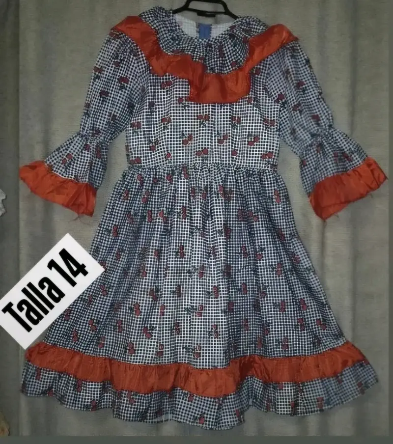 Vestido de huasa estampado talla 14 - 1