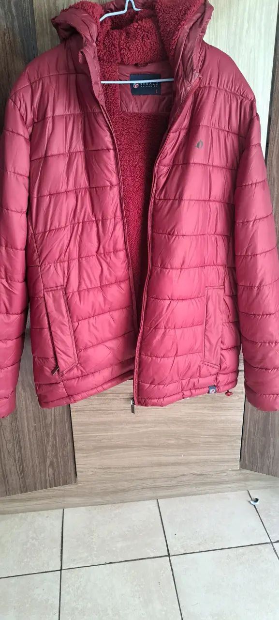 Chaqueta acolchada roja - 1