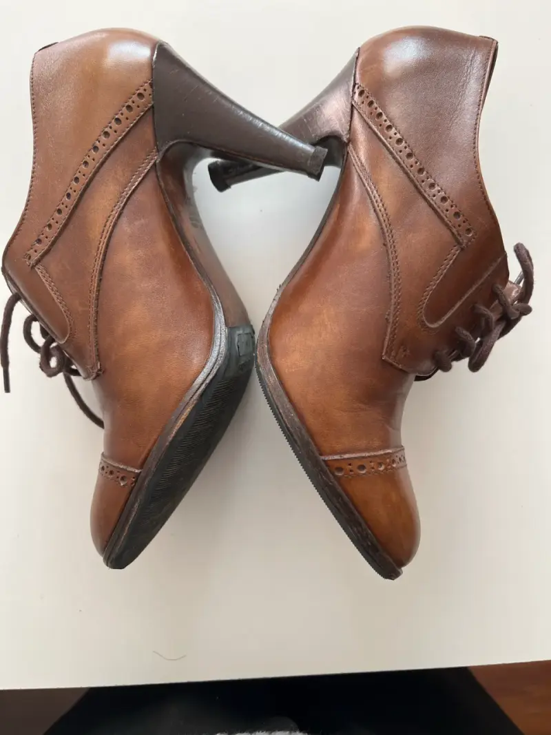 Zapatos de tacón marrón marca Mingo - 3