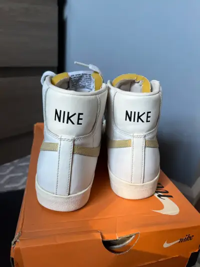 Zapatillas NIKE W BLAZER MID ‘77 - miniatura 5