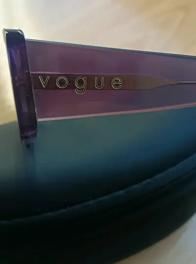 Lentes de sol Vogue violetas - miniatura 4