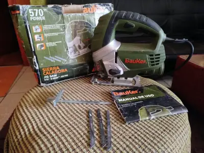 Sierra caladora Bauker 570W - miniatura 1