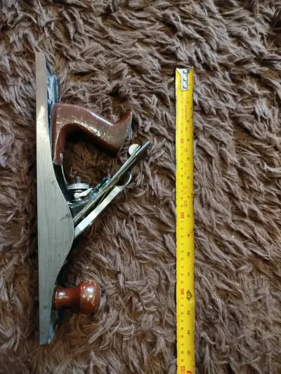 Cepillo de carpintería manual - miniatura 1