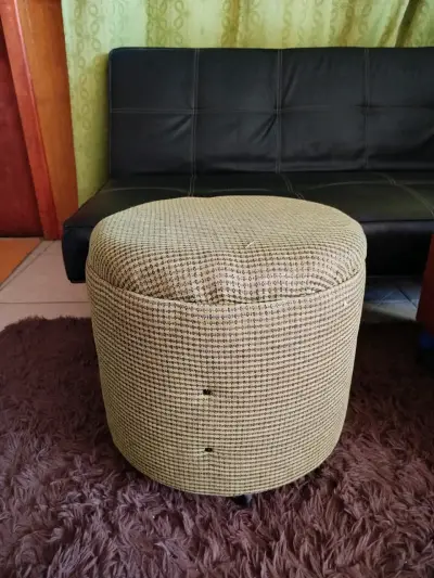 Puff beige tejido - miniatura 3