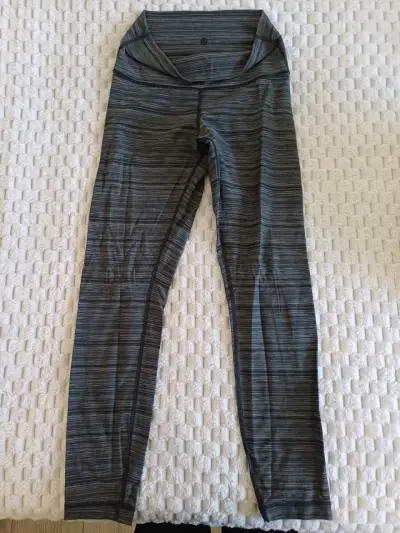 Leggings deportivos grises - miniatura 1