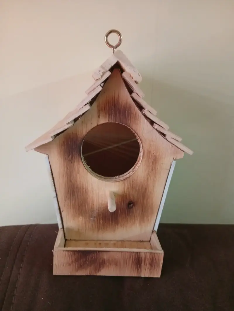 Casita de aves de madera - 1