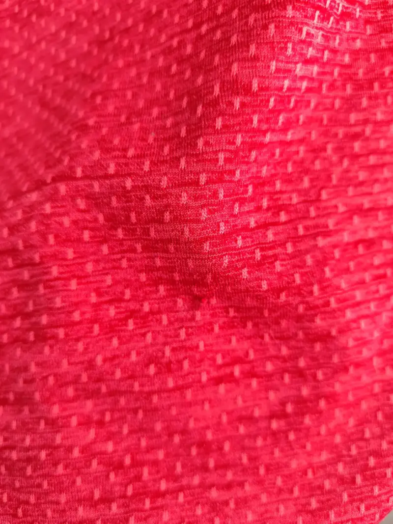 Polera deportiva roja Diadora - 3