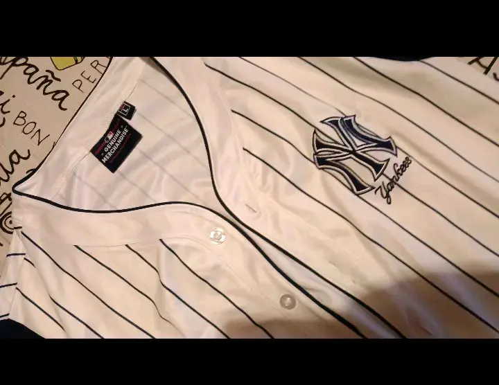 Polera de béisbol rayada - 3