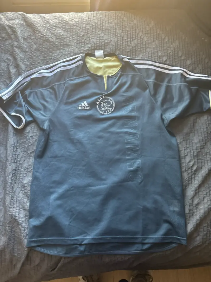 Polera deportiva Adidas Ajax azul