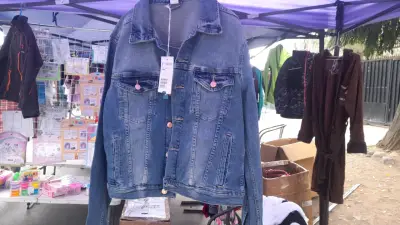Chaqueta de mezclilla azul - miniatura 1