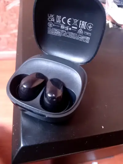 Audífonos con Bluetooth Xaomi redmi buds 6 - miniatura 1