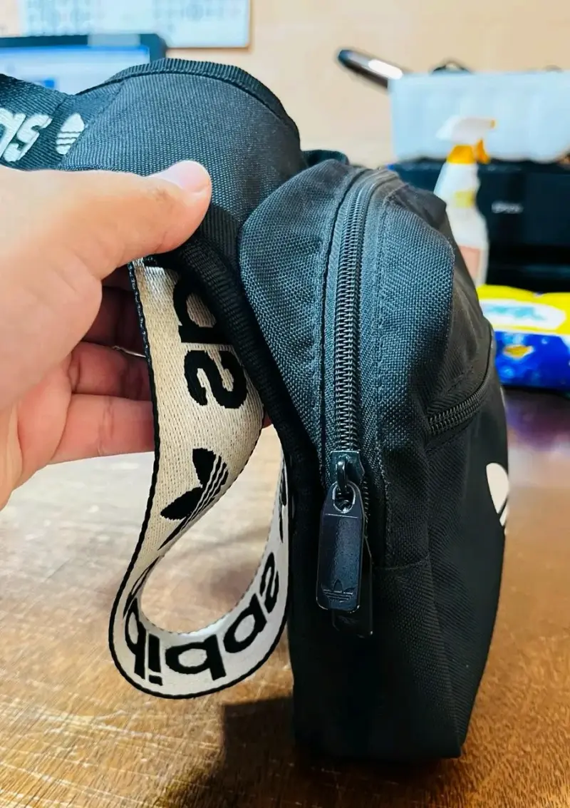 Bolso pequeño negro Adidas - 4