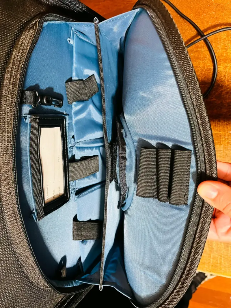 Maletín porta laptop negro Michael Graves - 2